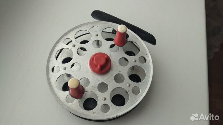 Катушка рыболовная СССР 