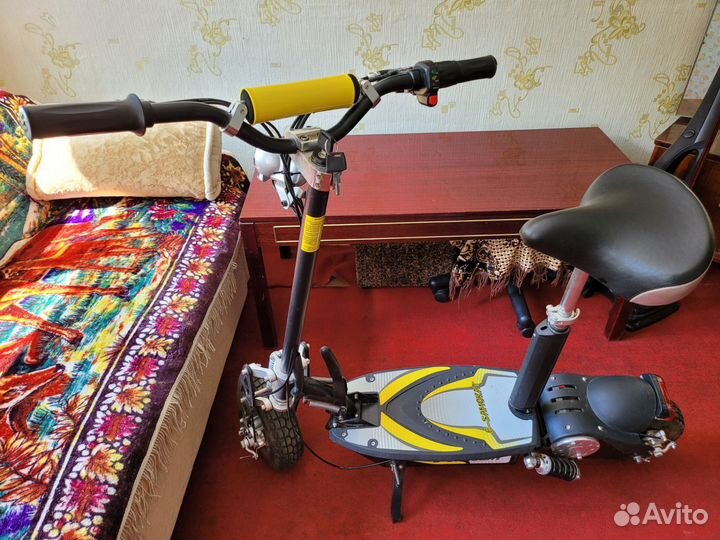 Электросамокат для взрослых с сиденьем