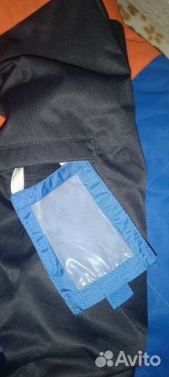 Сноубордическая куртка burton