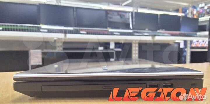 Samsung NP300V5A/A6 3430MX/4GB/AMD 6520G/300GB/15