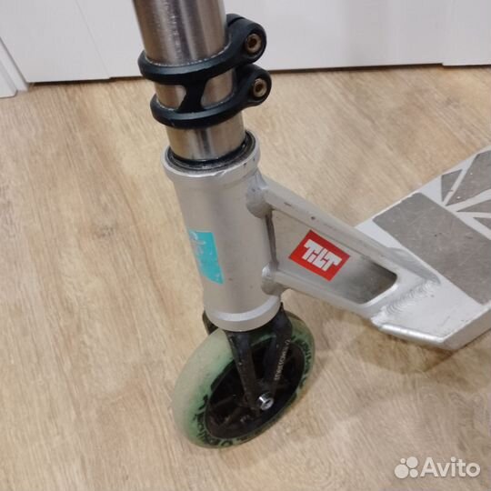 Трюковой самокат кастом парк