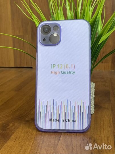 Чехол на iPhone 12, силиконовый