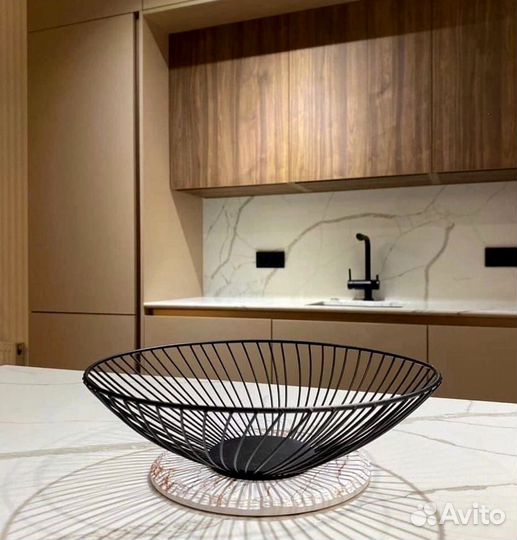 Угловой кухонный гарнитур современный