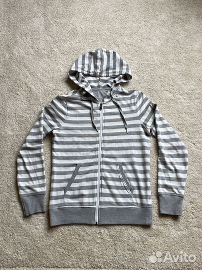 Спортивная одежда жен. 44-46 (4 шт.)