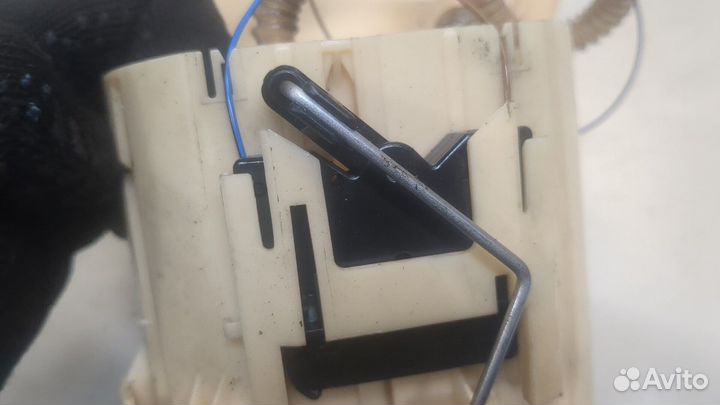 Насос топливный электрический Opel Zafira B, 2011