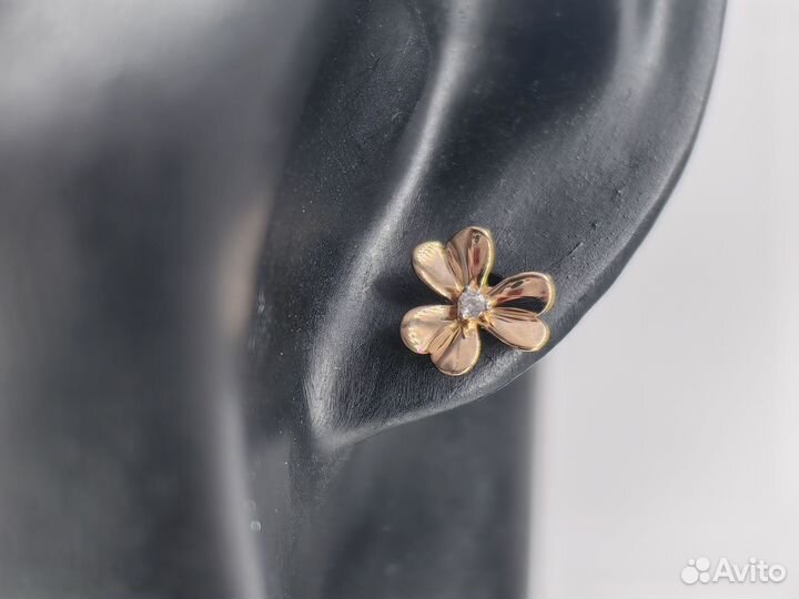 Золотые серьги пусеты