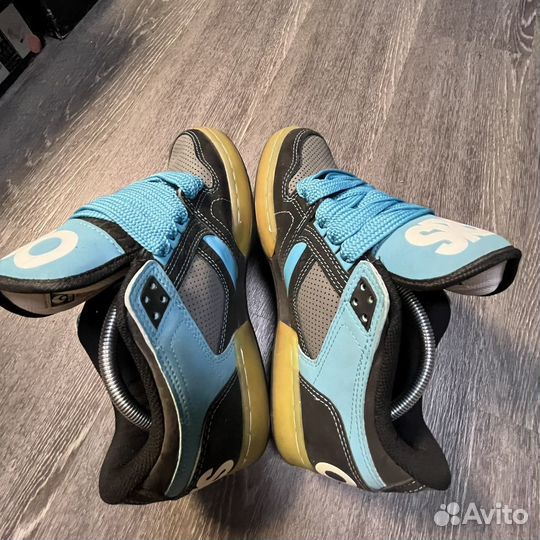 Osiris nyc 83 circa globe adio dc shoes dvs etnies