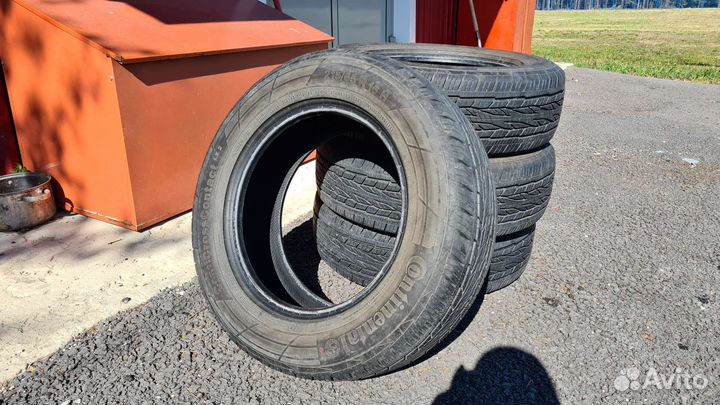 Continental ContiCrossContact LX2 215/65 R16 98H