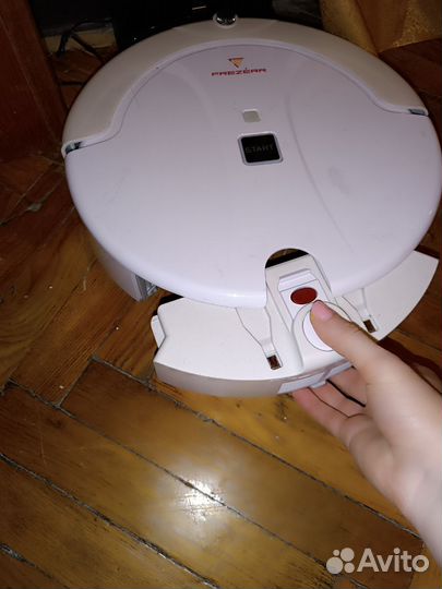 Робот пылесос