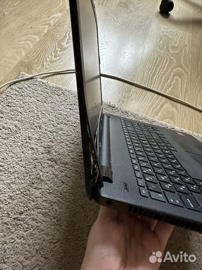 Ноутбук hp15-bw094ur
