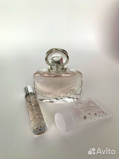 Туалетная вода Beautiful Magnolia Estée Lauder