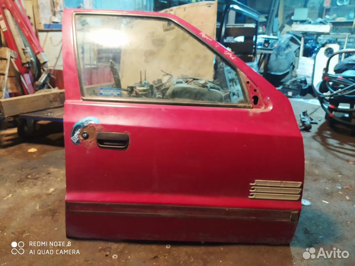 Дверь передняя правая Skoda Felicia