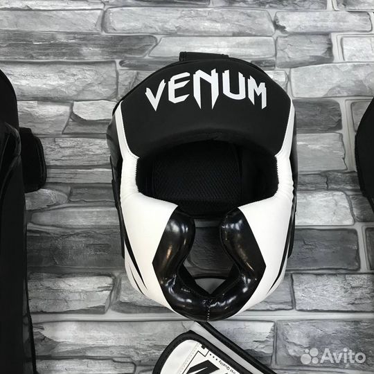 Комплект экипировки Venum PU