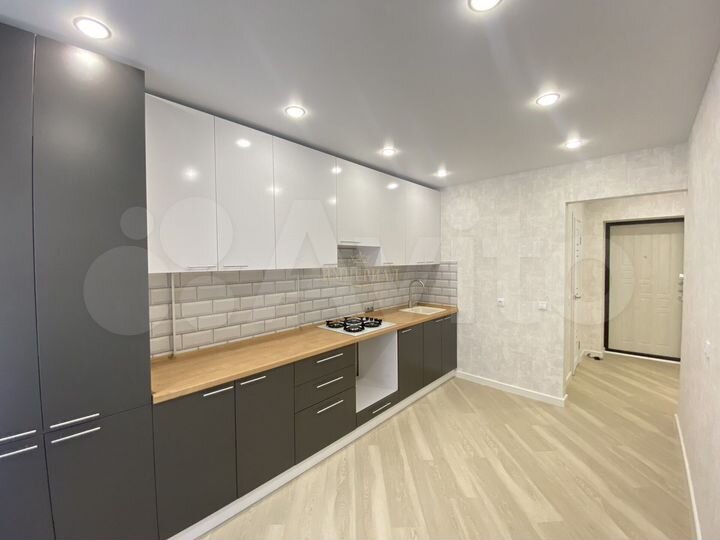 1-к. квартира, 39 м², 1/9 эт.