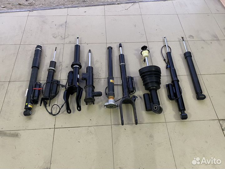 Порше панамера амортизатор передний левый