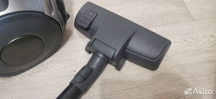 Пылесос lg vk 73203