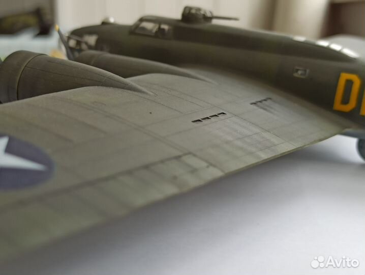 Модель самолёт B-17 F масштаб 1/72, WW II