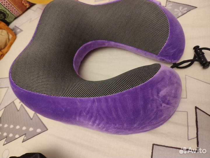 Подушка для путешествий новая