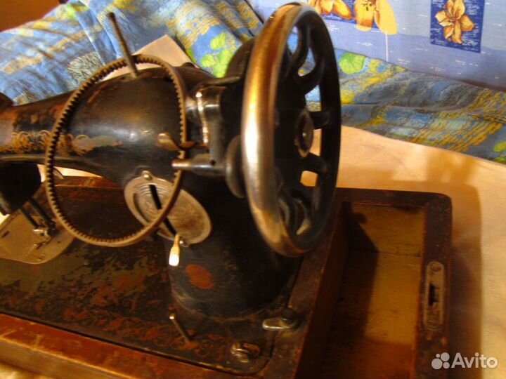 Швейная машинка подольская без тумбы