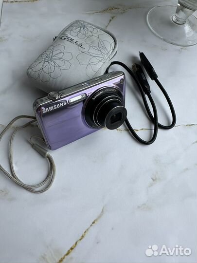 Компактный фотоаппарат samsung ST600 сенсорный