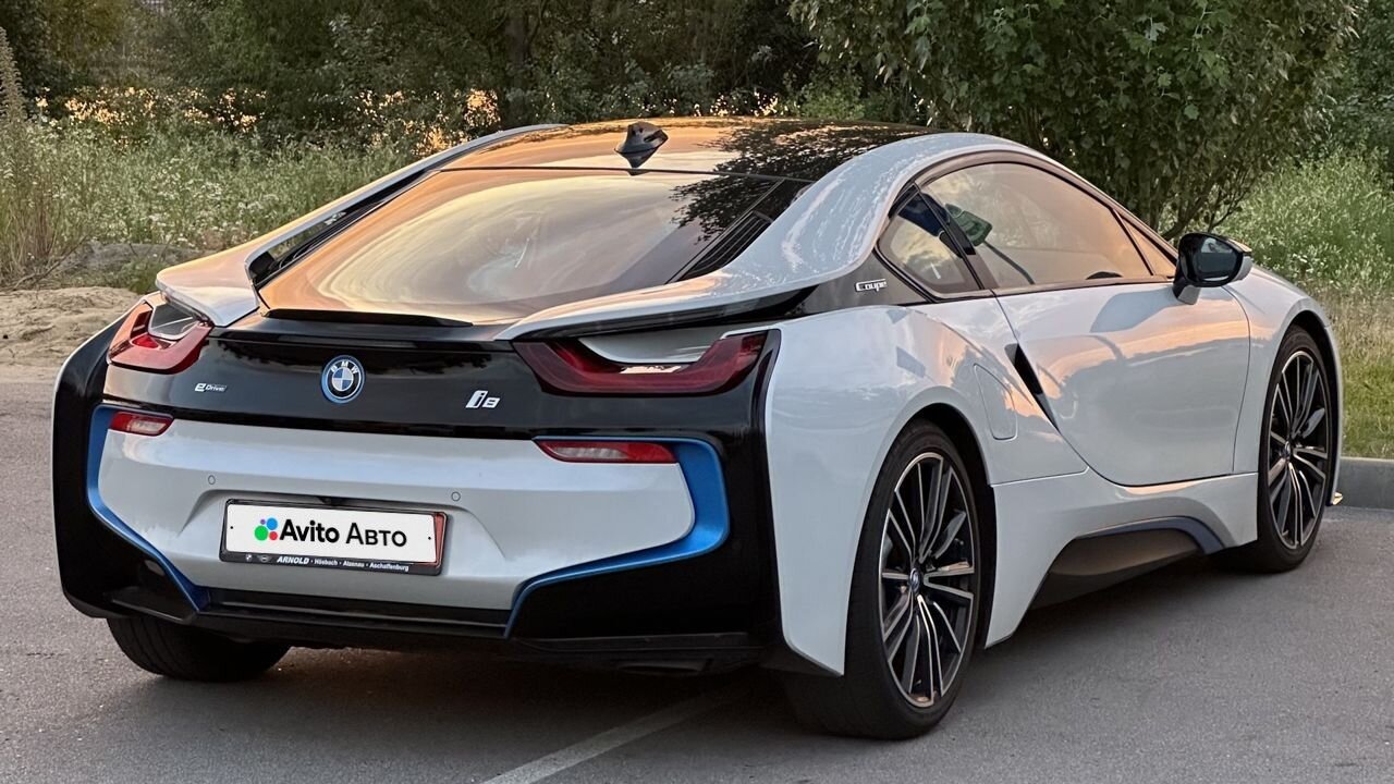 BMW i8: фото из отзыва