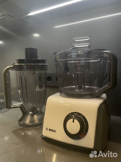 Кухонный комбайн Bosch MCM 64051