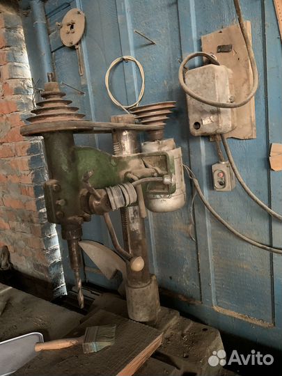 Сверлильный станок