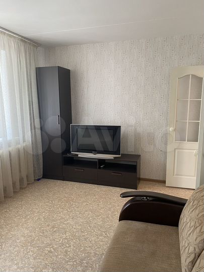 2-к. квартира, 44,5 м², 1/9 эт.