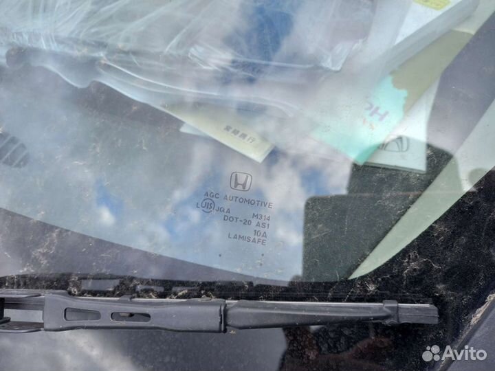 Лобовое стекло Хонда фрид 2009г GB3 с распила