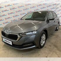 Skoda Octavia 1.4 MT, 2021, 123 275 км, с пробегом, цена 1 799 000 руб.