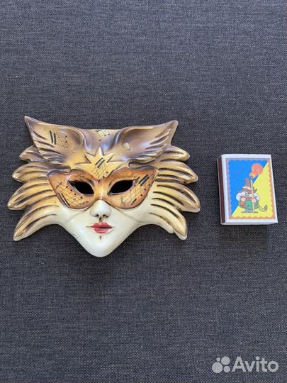 Продам интерьерную маску ручной работы