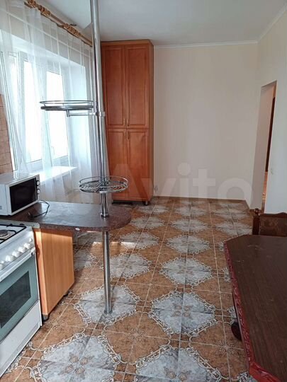 2-к. квартира, 64 м², 3/4 эт.