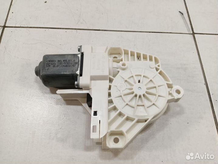 Моторчик стеклоподъемника Porsche Cayenne II (2010—2014)