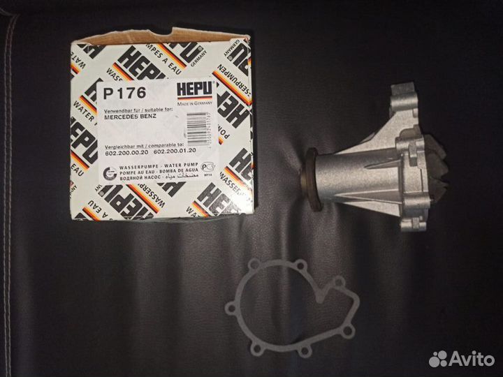 Mercedes w 124 помпа водяная Hepu P176