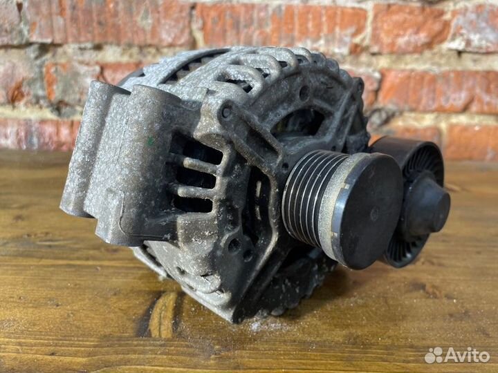 Генератор Bmw 5 E60 N52B25 AF 2007