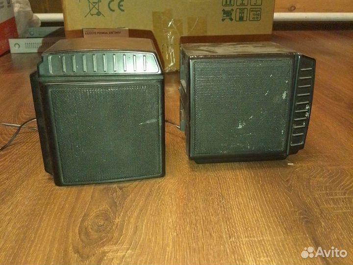 2 колонки от магнитолы