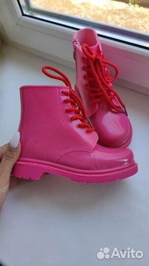 Резиновые ботинки