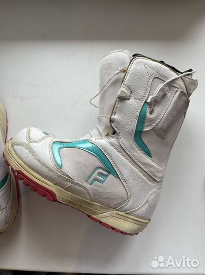 Сноубордические ботинки 38