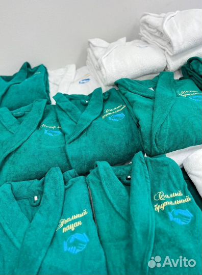 Халаты с вышивкой оптом