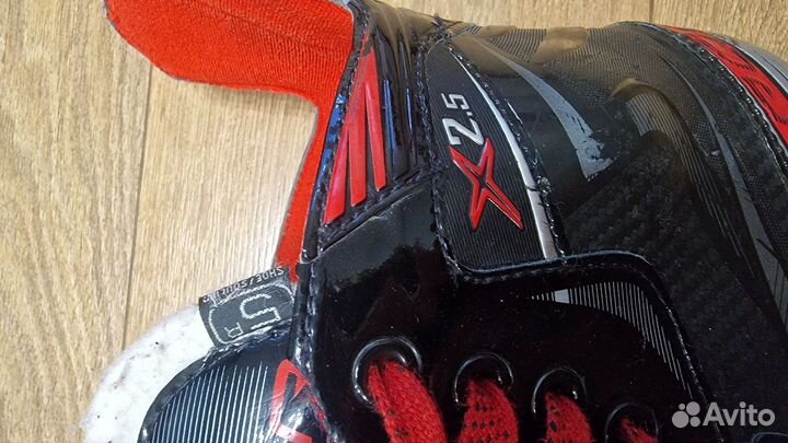 Хоккейные коньки bauer vapor 2x