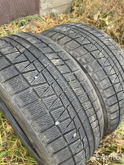 Bridgestone Blizzak Revo GZ 245/40 R18