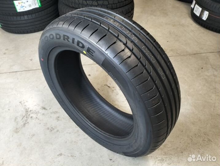 Goodride ZuperEco Z-107 215/55 R18 99V