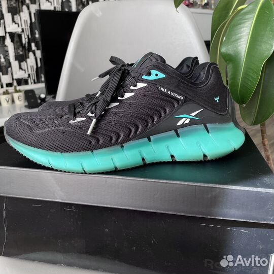 Reebok Zig Kinetica Assassin's Creed Valhalla