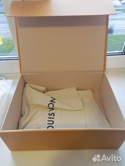 Оригинальная коробка Louis Vuitton