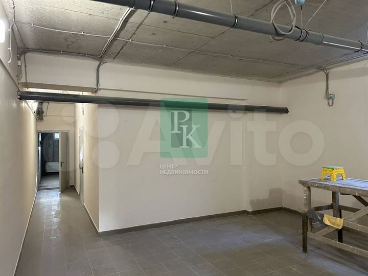 Помещение 18,4 м² в Гагаринских высотках