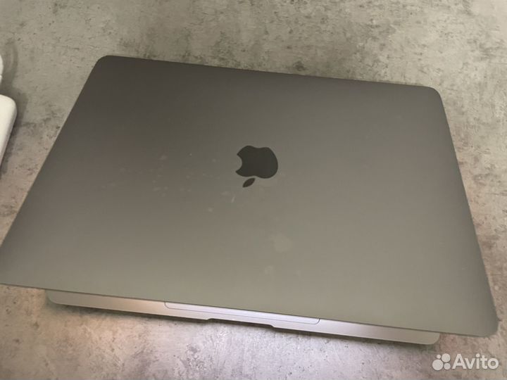 Macbook air 2020 65 циклов