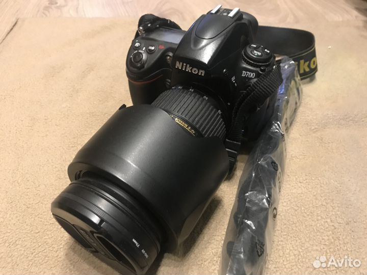 Полнокадровый Nikon D700 Body FX