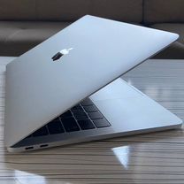 Apple macbook pro 13 2017