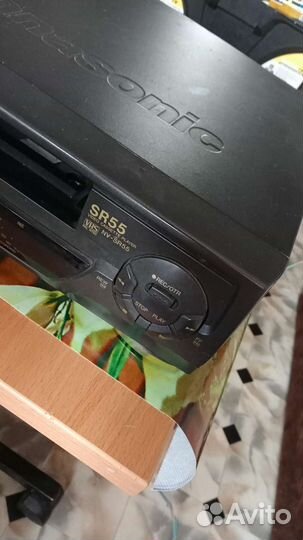Видеомагнитофон panasonic
