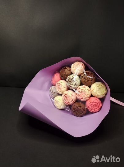 Пионы из Бельгийского Шоколада - 13 шт в Букете